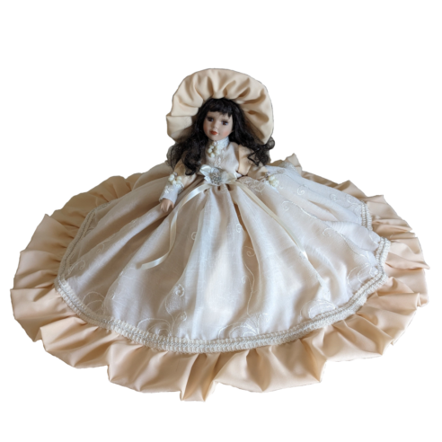 Bambola da letto modello "Emma". Primo piano, sfondo trasparente.